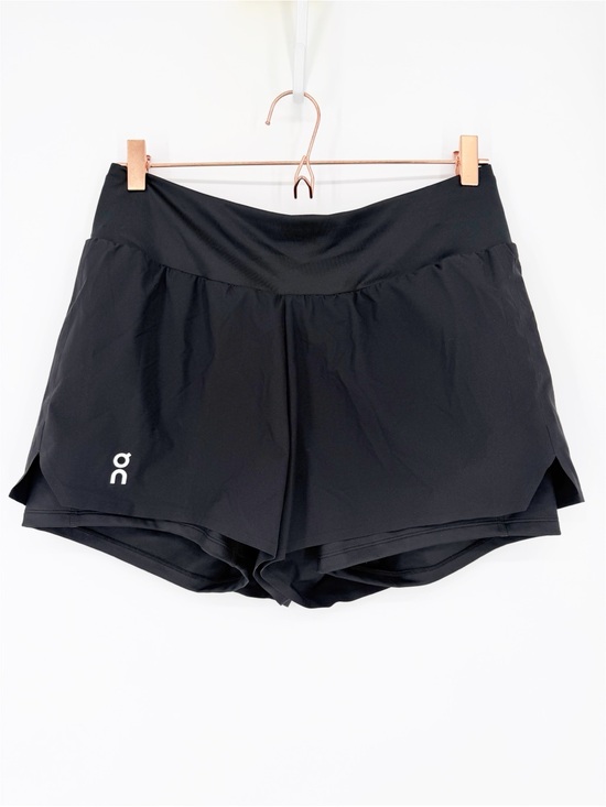 On Running Pants - NWT On Cloud Court Shorts Black Size Large